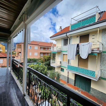 700M Dal Mare Bilocale Con A/C, Ampio Balcone E Wi-Fi Apartamento Loano Exterior foto