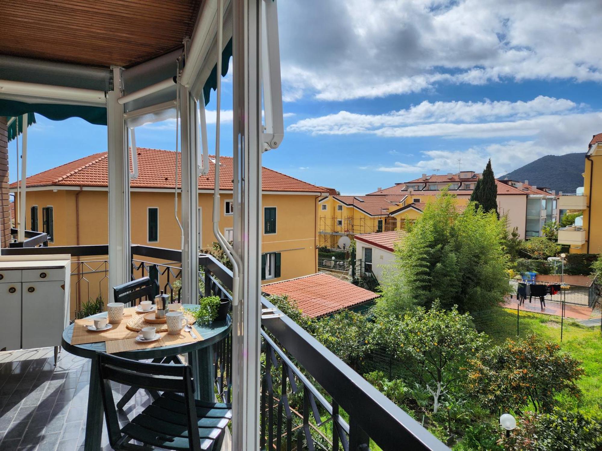 700M Dal Mare Bilocale Con A/C, Ampio Balcone E Wi-Fi Apartamento Loano Exterior foto