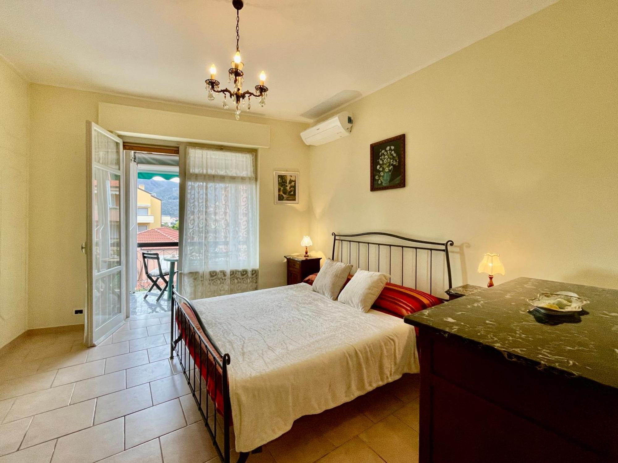 700M Dal Mare Bilocale Con A/C, Ampio Balcone E Wi-Fi Apartamento Loano Exterior foto